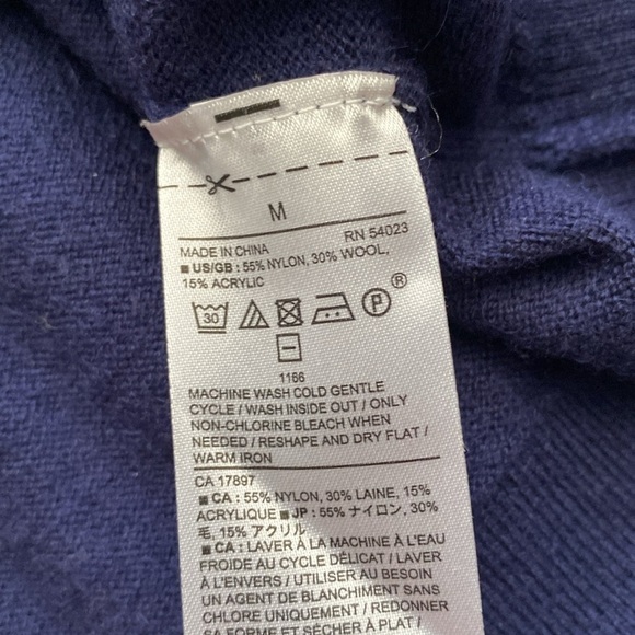 Banana Republic navy blue collared knit sweater - Picture 11 of 11